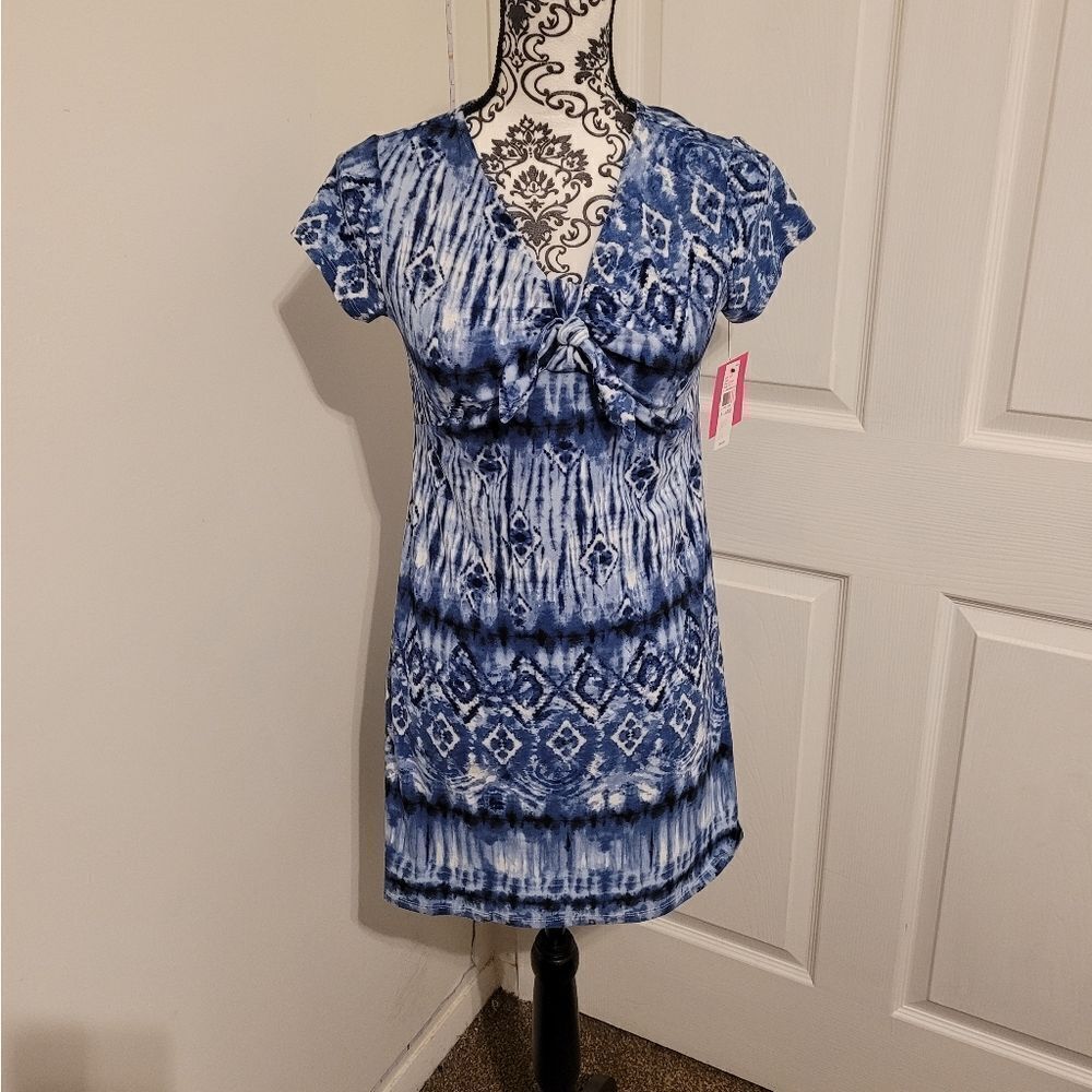 NWT Amy Byer tween top with necklace‎